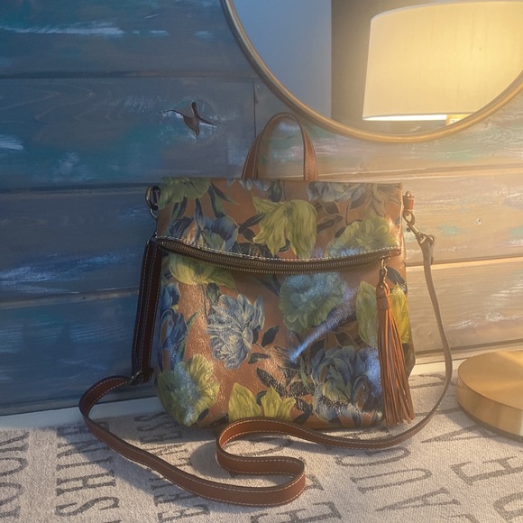 Gorgeous ladies Patricia Nash bag - Picture 4 of 6